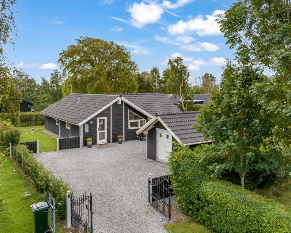 Solstræde 12, Hummingen 