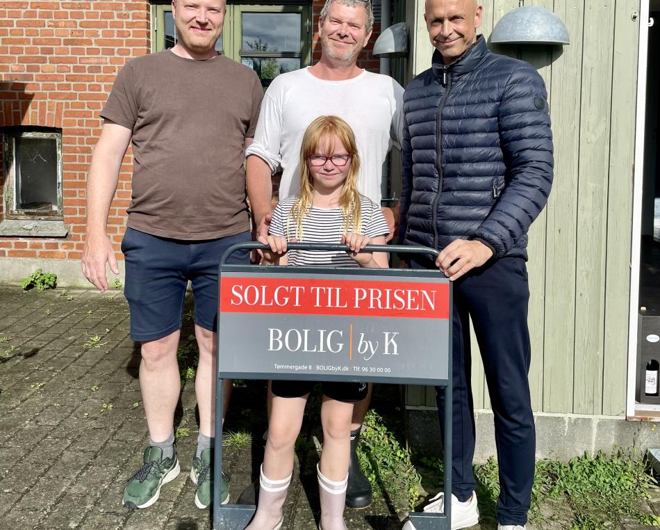 Charley, Mikkel og Jesper Nielsen - s&aelig;lgere af Friheds All&eacute; 11, Nakskov